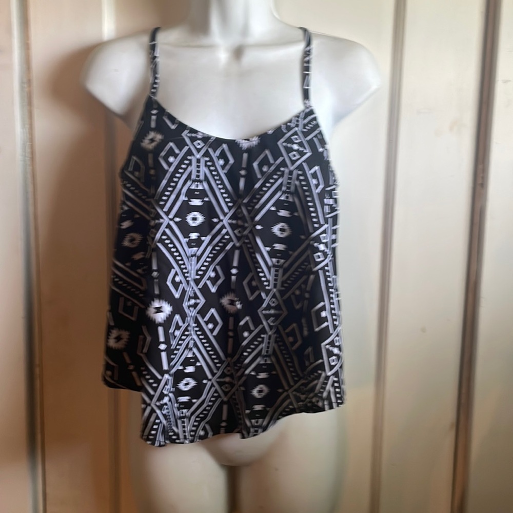 Aztec print tank